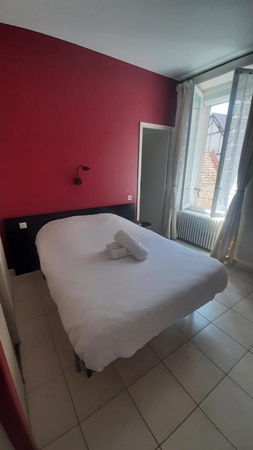 Guest Home Location Néris-les-Bains Kültér fotó