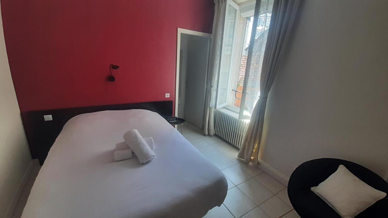 Guest Home Location Néris-les-Bains Kültér fotó
