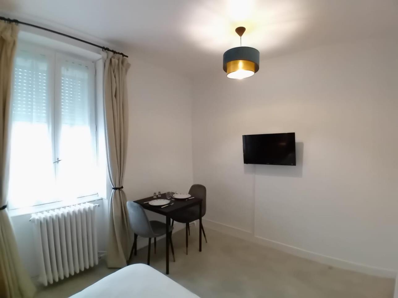 Guest Home Location Néris-les-Bains Kültér fotó